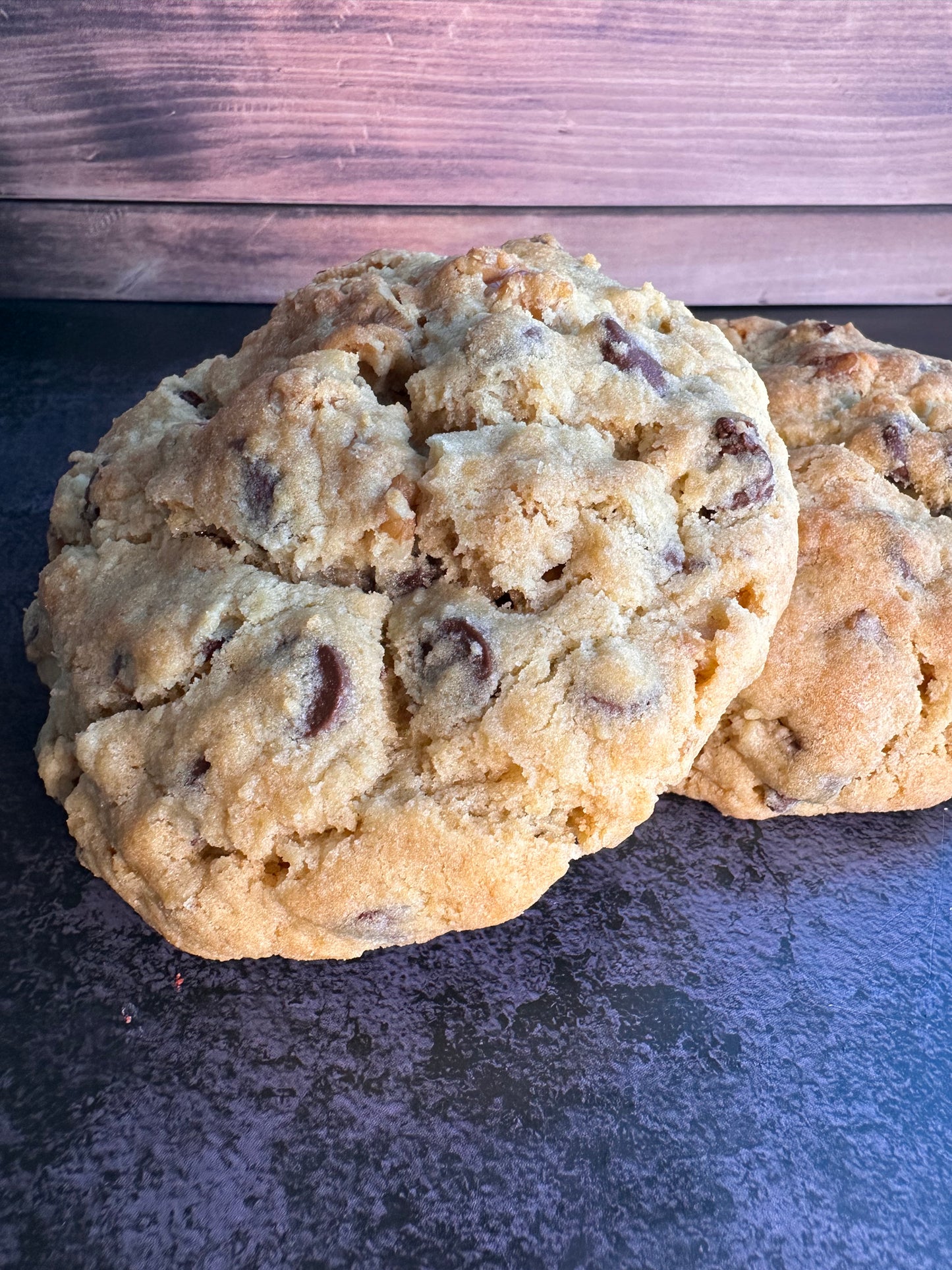 Chocolate Chip Walnut Cookies
